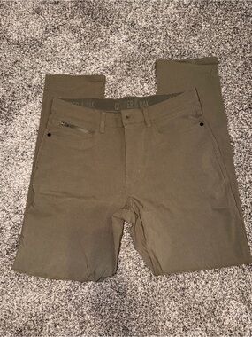 Copper & Oak Men's Olive Green Pants